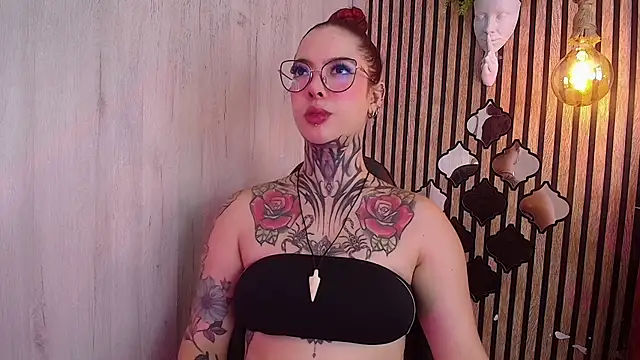 Atenea Red online show from July 2, 2026, 8:59 pm