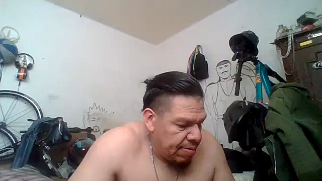 Oskr2024XXX online show from April 18, 2026, 7:58 pm