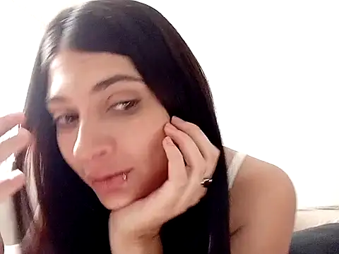 Snapshot of Sassygyrl chatting on April 25, 2026, 1:41 pm Sassygyrl online show from April 25, 2026, 1:41 pm