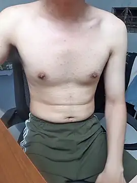 Snapshot of Louis_Caoxxx chatting on July 8, 2026, 9:21 am Louis Caoxxx online show from July 8, 2026, 9:21 am