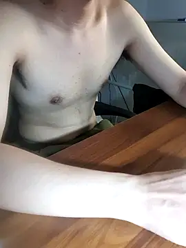 Snapshot of Louis_Caoxxx chatting on June 30, 2026, 7:52 am Louis Caoxxx online show from June 30, 2026, 7:52 am