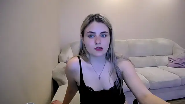  shy sabrina   online show from May 21, 2026, 4:26 pm