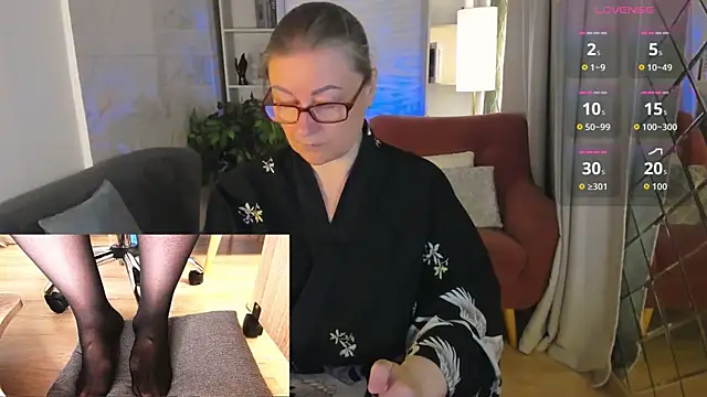 Alexandra Kind online show from May 30, 2026, 8:47 pm