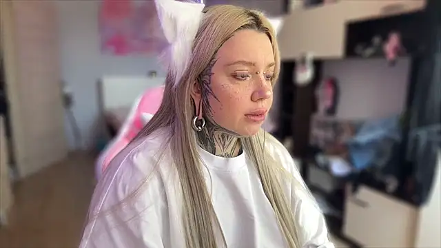 Chibiis online show from April 21, 2026, 9:49 am