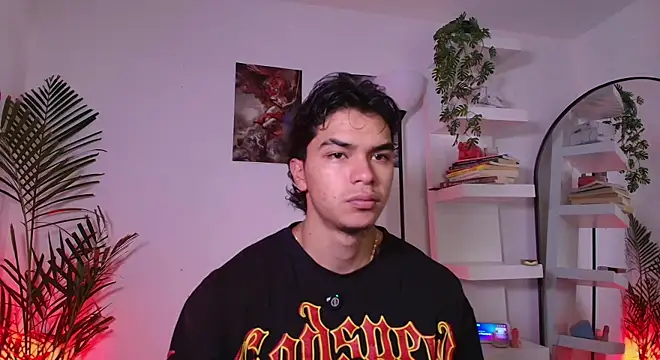 andyypalmer  online show from June 9, 2026, 4:46 am