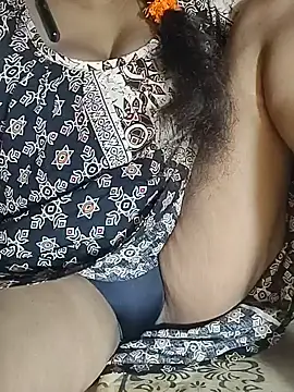 Boudisex69 online show from May 15, 2026, 5:11 pm