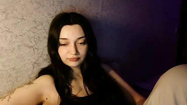 babelillian online show from April 17, 2026, 9:28 pm