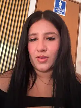 Miacoquet online show from April 24, 2026, 10:45 pm