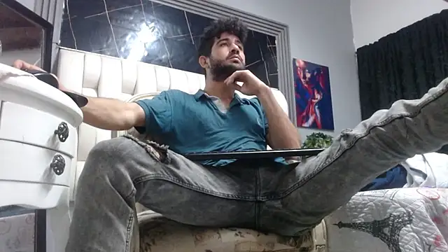 aaron jones 1 online show from May 14, 2026, 3:36 am