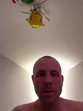 Snapshot of sisaxxxx chatting on April 14, 2026, 10:04 pm sisaxxxx online show from April 14, 2026, 10:04 pm