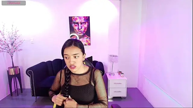 Zoe M00n online show from May 9, 2026, 12:41 pm