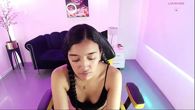 Zoe M00n online show from May 11, 2026, 2:45 pm
