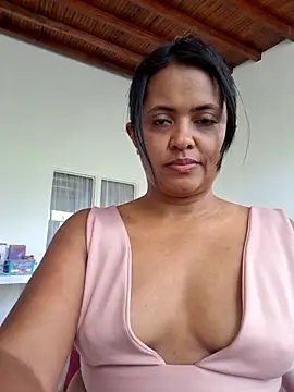 Snapshot of Ayla_Phone chatting on May 12, 2026, 7:20 pm Ayla Phone online show from May 12, 2026, 7:20 pm