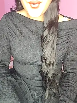 hotsivya online show from April 22, 2026, 8:21 am