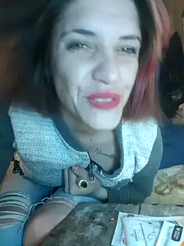 SOLyLunita2232nuevo online show from May 15, 2026, 7:39 am