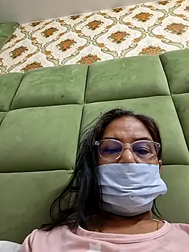 Snapshot of Shalini3456 chatting on May 21, 2026, 9:50 am Shalini3456 online show from May 21, 2026, 9:50 am