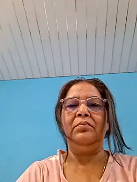 Snapshot of Shalini3456 chatting on May 10, 2026, 4:05 am Shalini3456 online show from May 10, 2026, 4:05 am