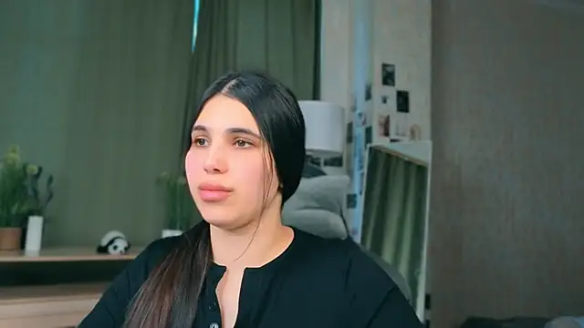 18 yo talent online show from April 19, 2026, 4:24 am