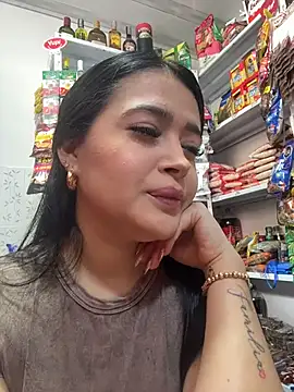 Snapshot of Sara_fun chatting on December 18, 2025, 5:28 pm Sara fun online show from December 18, 2025, 5:28 pm