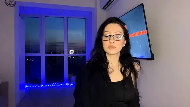 Meow Alika online show from May 5, 2026, 5:38 pm