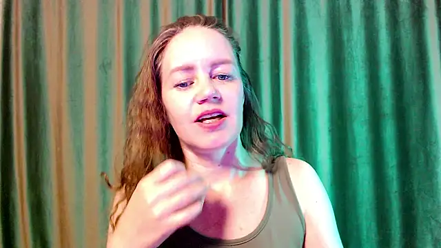 Fern Lust online show from April 30, 2026, 2:46 pm