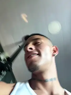 willclayy online show from April 18, 2026, 5:37 pm