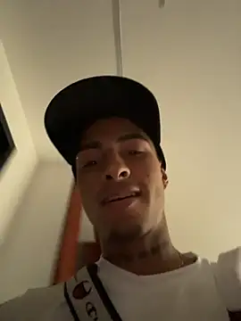 willclayy online show from July 18, 2026, 12:03 pm