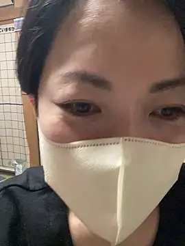 rin2432 online show from April 19, 2026, 3:24 pm