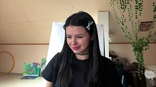 Shineheadme online show from April 21, 2026, 9:27 am