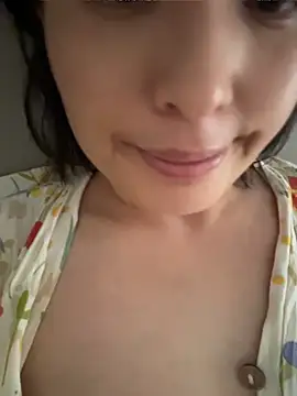 Faye-baby online show from May 27, 2026, 12:31 am