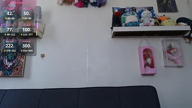 KeilaBillet online show from April 18, 2026, 2:14 am