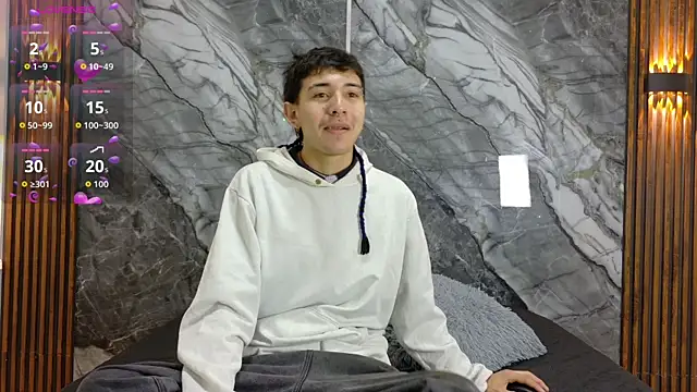 NoahWalker   online show from June 15, 2026, 11:10 am