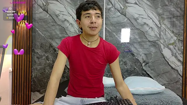 NoahWalker   online show from July 6, 2026, 11:06 am