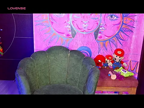 Stephanystar1 online show from May 13, 2026, 4:41 am