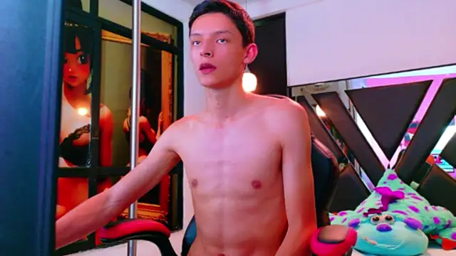 BlurEyes1 online show from April 16, 2026, 9:37 pm