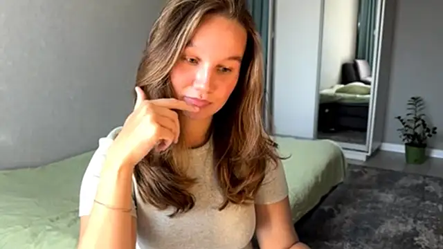 secretnaya girl online show from June 9, 2026, 7:42 am