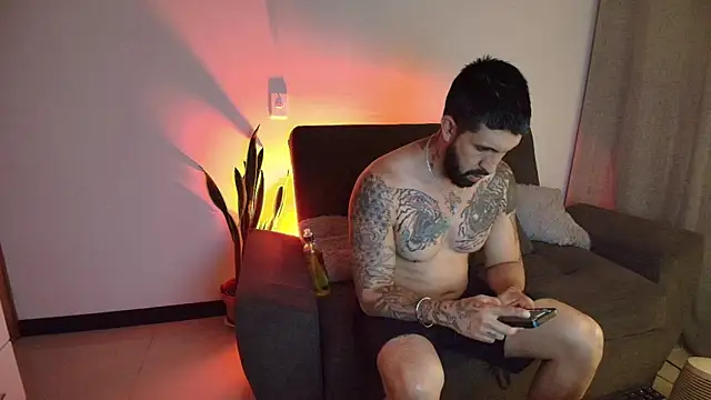 Alyssa and DAngelo online show from June 10, 2026, 1:51 am