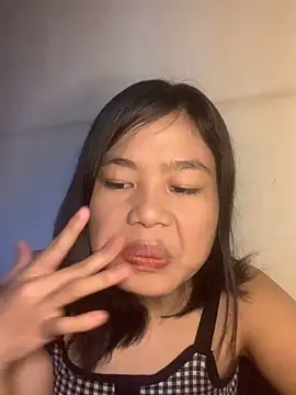 Haniichan online show from April 21, 2026, 6:20 am