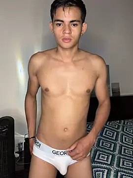 sexyboy-sebas online show from April 22, 2026, 4:19 am