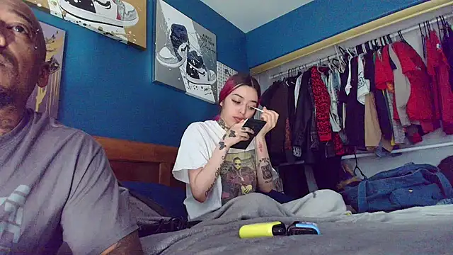 vvsphenomenal online show from April 18, 2026, 12:13 am