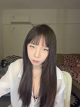 nide-baby online show from May 9, 2026, 2:42 pm