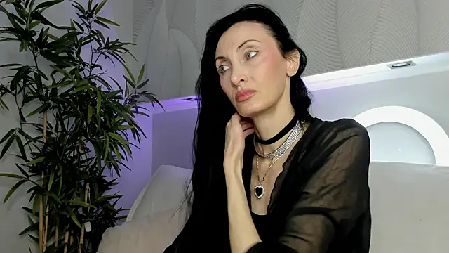 Avrora Mars online show from May 16, 2026, 1:37 am