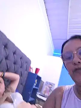 Snapshot of Samanta-42 chatting on June 25, 2026, 2:44 pm Samanta-42 online show from June 25, 2026, 2:44 pm