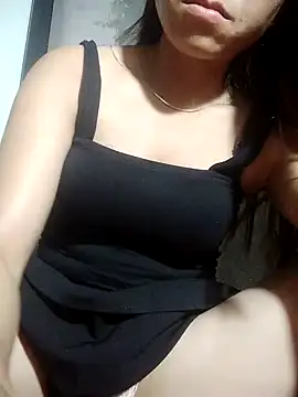 Zara-Lina online show from May 31, 2026, 10:54 pm