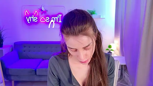 Neko Naru online show from April 17, 2026, 2:53 pm