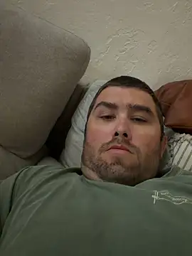 thiccstiffy online show from April 17, 2026, 8:11 pm