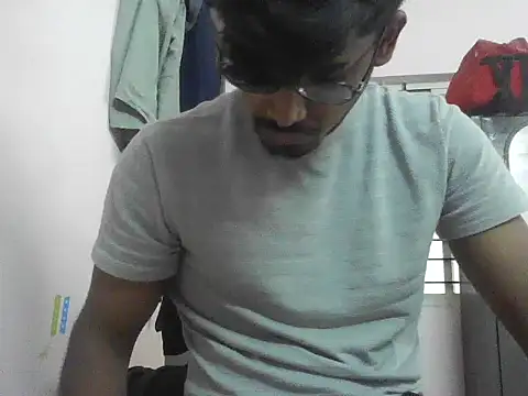 Snapshot of singaram190 chatting on July 24, 2026, 7:15 am singaram190 online show from July 24, 2026, 7:15 am