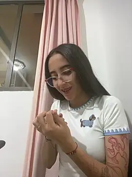 Abby Coper1 online show from July 14, 2026, 4:17 am