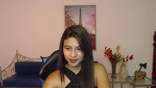 Lady isabella  online show from May 26, 2026, 1:20 pm