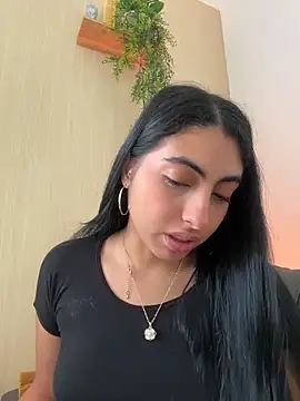 Lily Rush online show from June 1, 2026, 12:05 pm